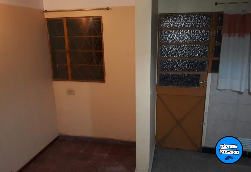 Casas - Rosario -  Alquiler