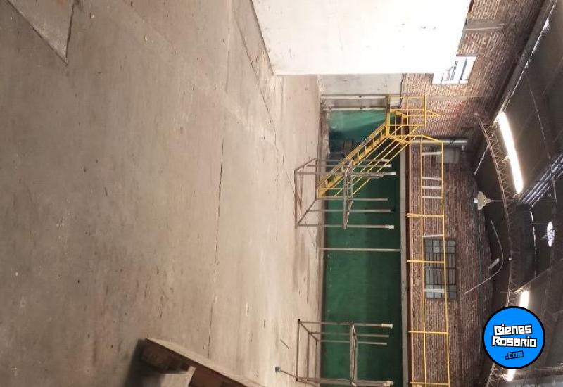 Galpones / Depósitos - Rosario - Venta