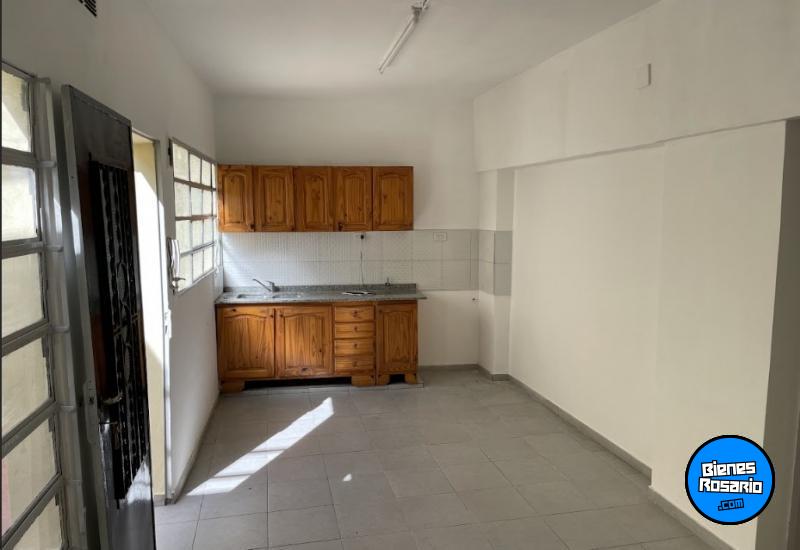 Departamentos de pasillo - Rosario -  Alquiler