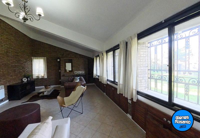 Casas - Funes - Venta