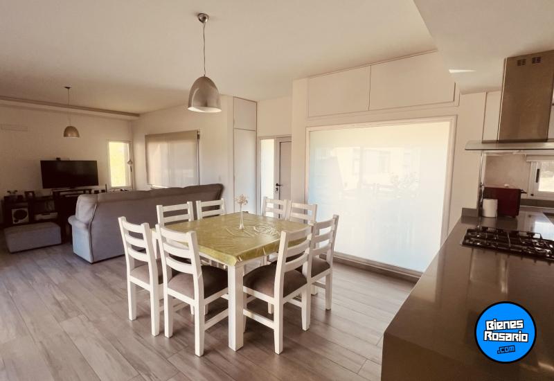 Casas - Funes - Venta