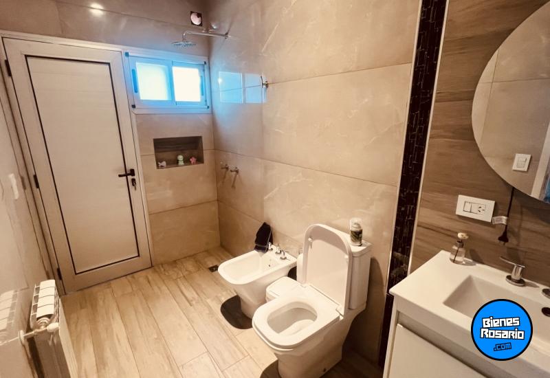 Casas - Funes - Venta