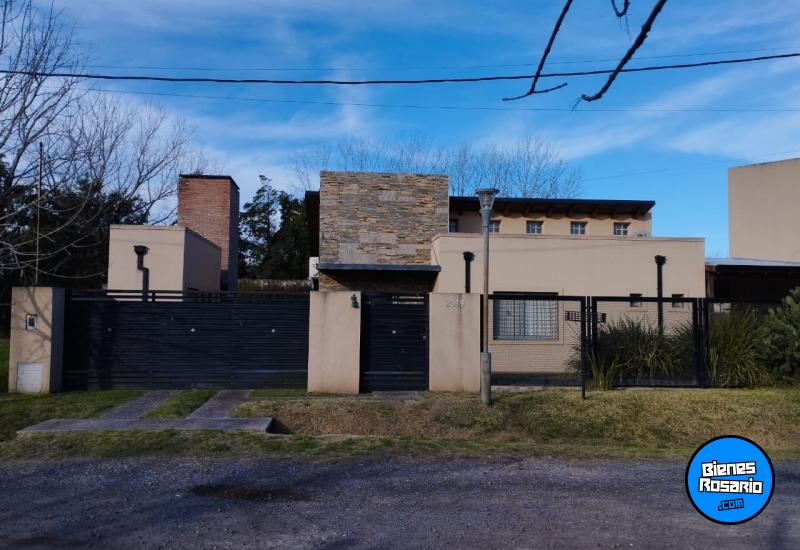 Casas - Funes - Venta