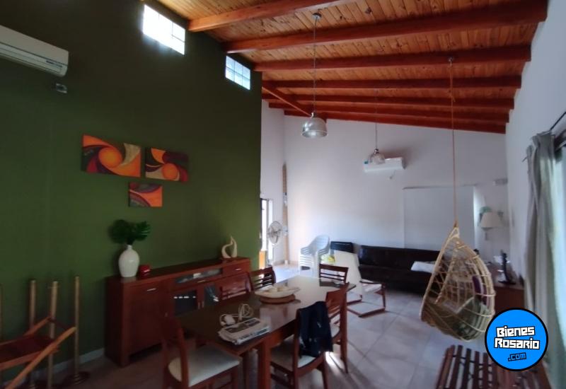 Casas - Funes - Venta