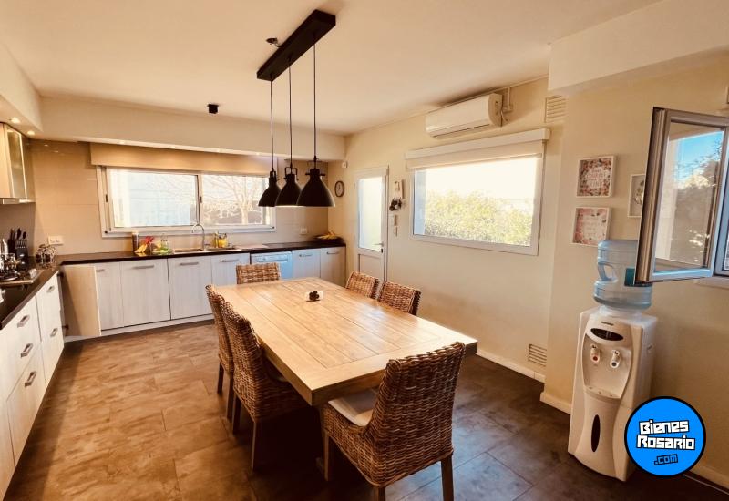 Casas - Funes - Venta