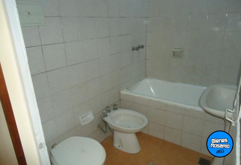 Casas - Rosario -  Alquiler