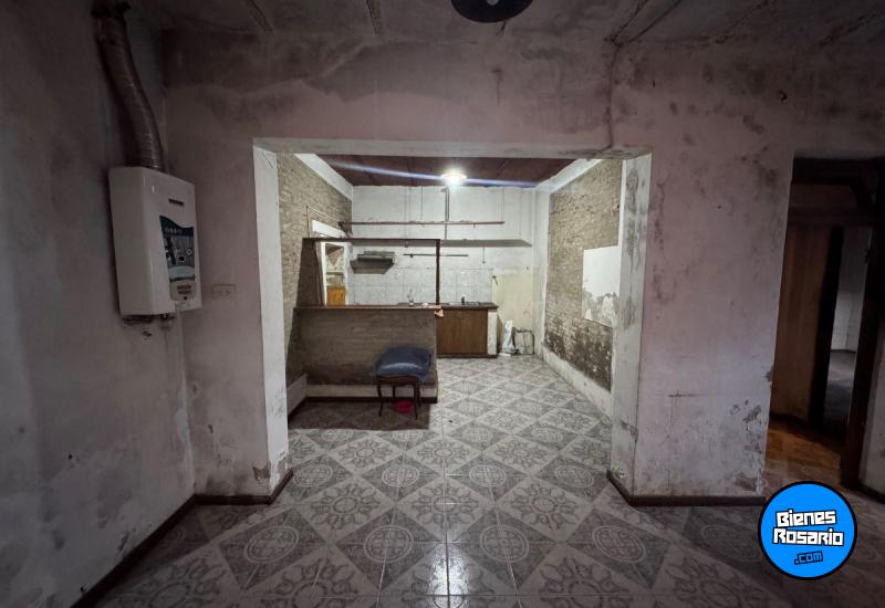 Departamentos de pasillo - Rosario - Venta