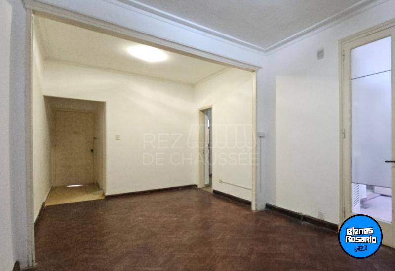 Departamentos de pasillo - Rosario - Venta