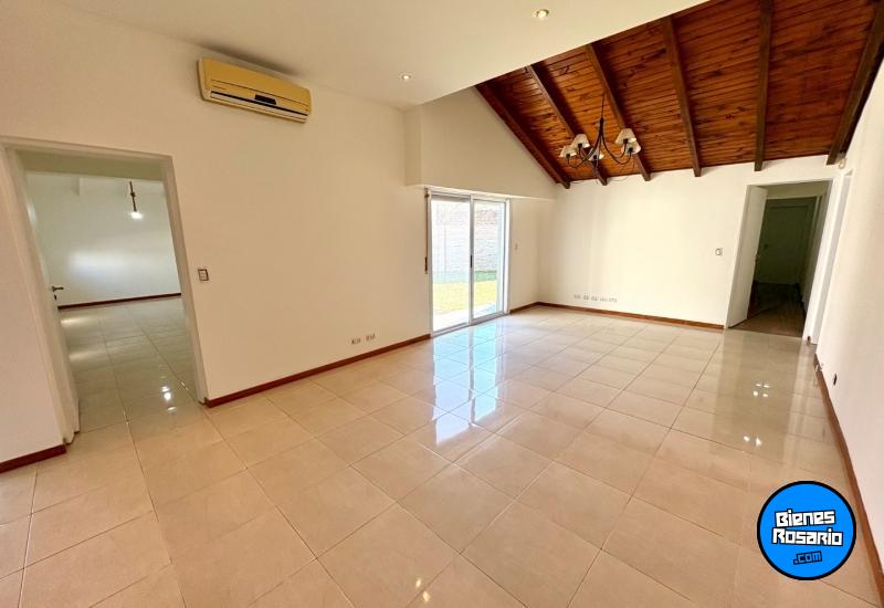 Casas - Funes - Venta