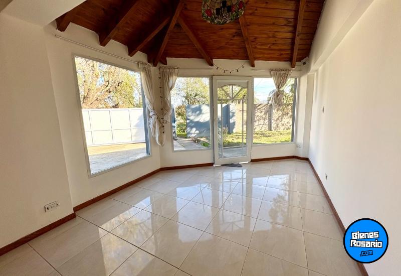 Casas - Funes - Venta