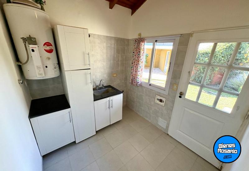 Casas - Funes - Venta