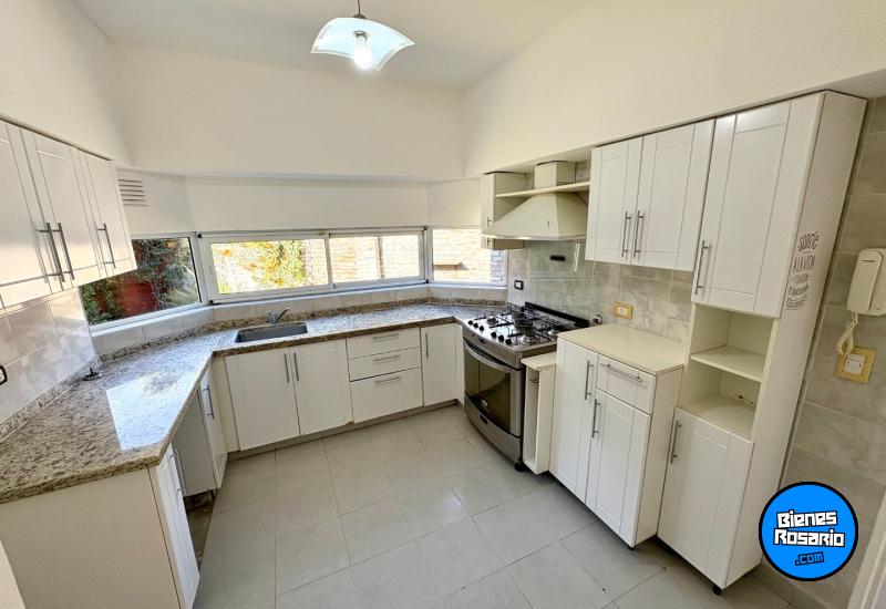 Casas - Funes - Venta