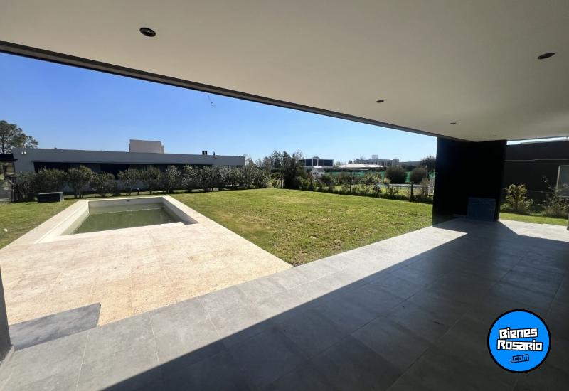 Casas - Roldan - Venta