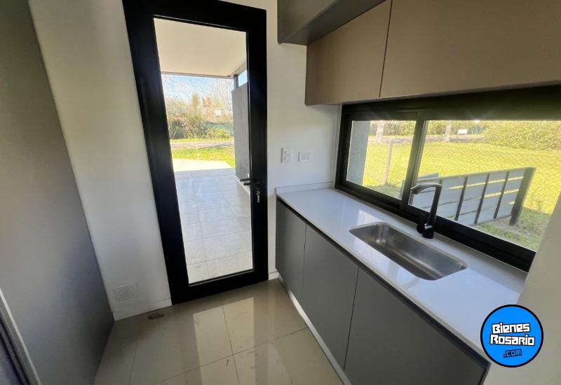 Casas - Roldan - Venta