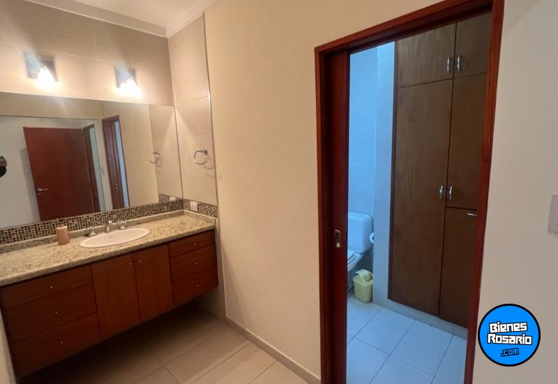 Casas - Funes - Venta