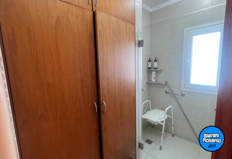 Casas - Funes - Venta