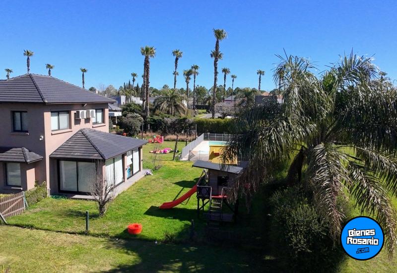 Casas - Funes - Venta