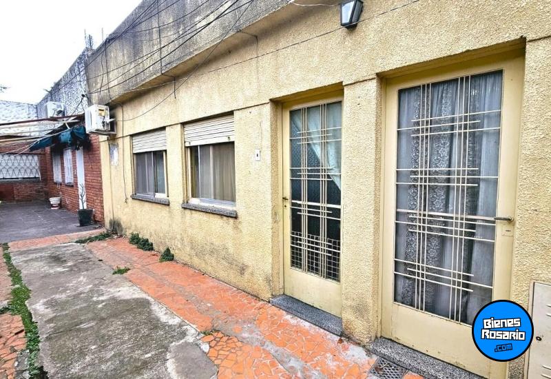 Departamentos de pasillo - Rosario - Venta