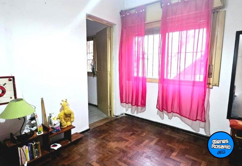 Departamentos de pasillo - Rosario - Venta