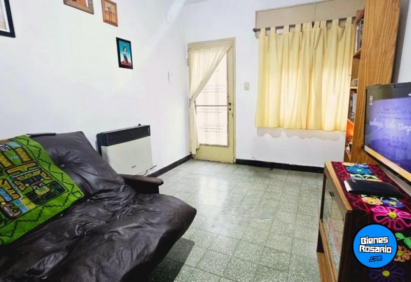 Departamentos de pasillo - Rosario - Venta