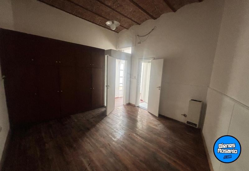 Departamentos de pasillo - Rosario - Venta