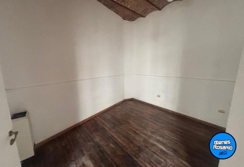Departamentos de pasillo - Rosario - Venta