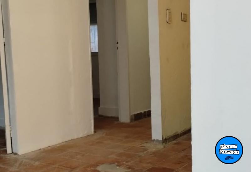 Departamentos de pasillo - Granadero Baigorria -  Alquiler