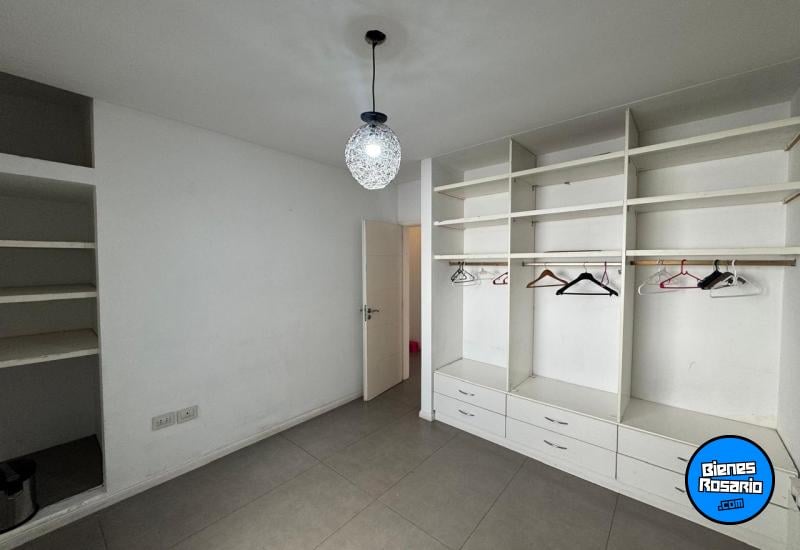 Casas - Rosario -  Alquiler