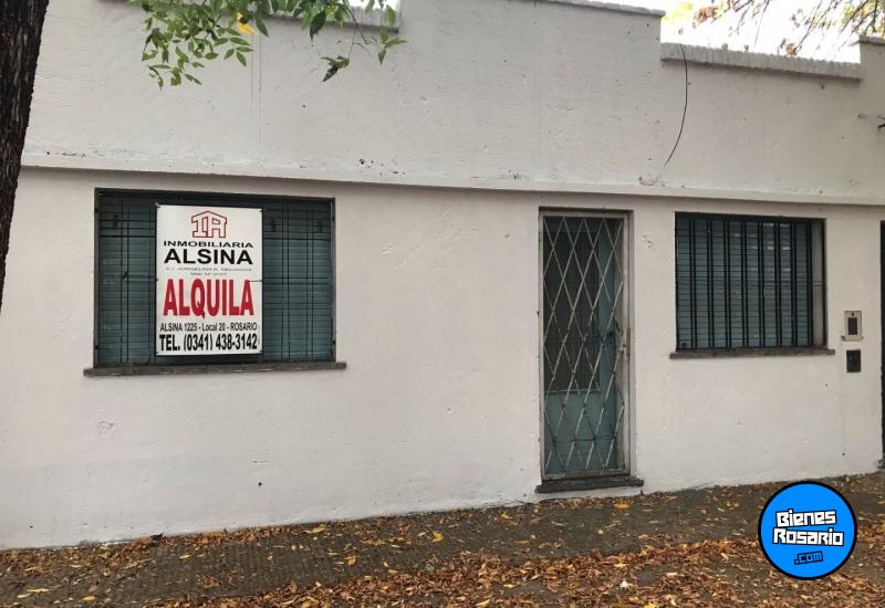 Casas - Rosario -  Alquiler