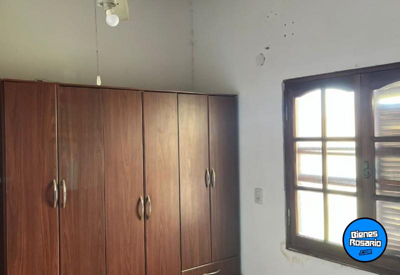 Casas - Funes -  Alquiler