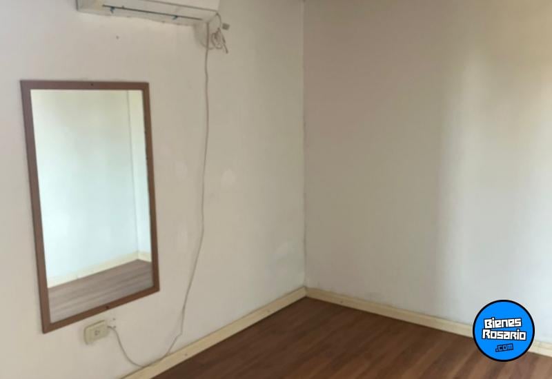 Casas - Funes -  Alquiler