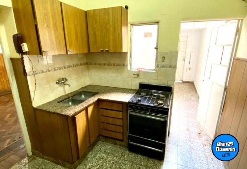 Departamentos de pasillo - Rosario - Venta