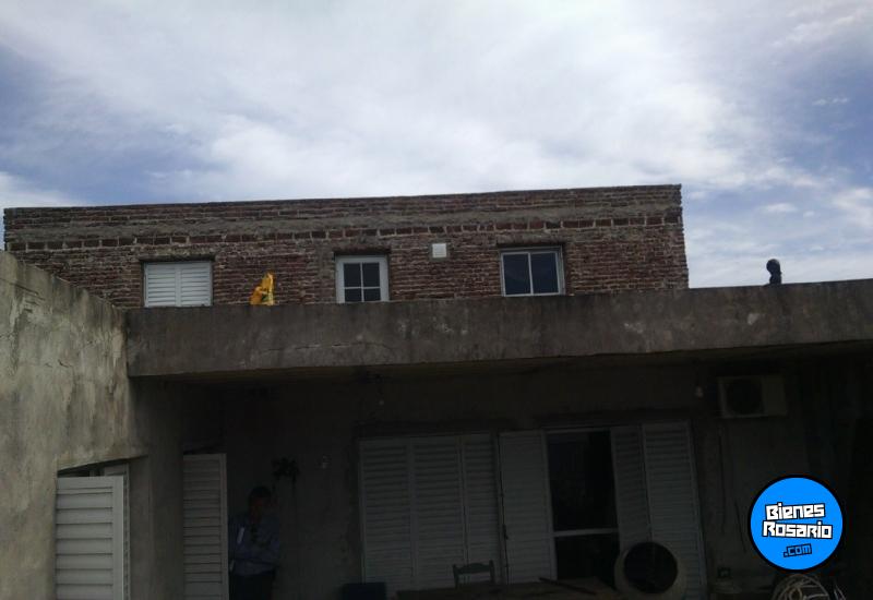 Casas - Rosario -  Alquiler