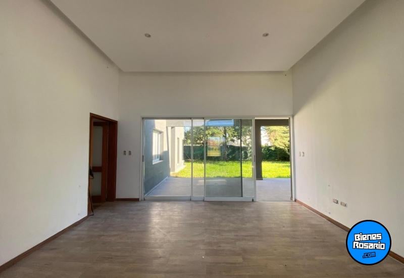 Casas - Pueblo Esther - Venta