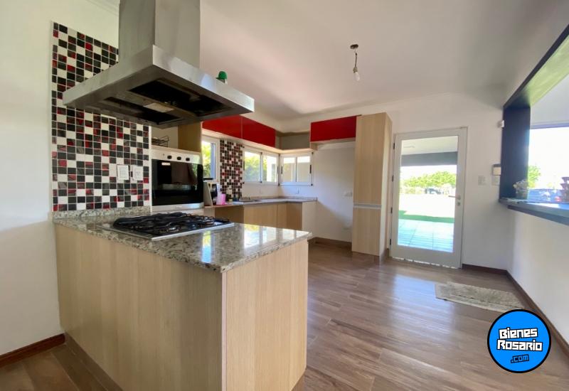 Casas - Pueblo Esther - Venta