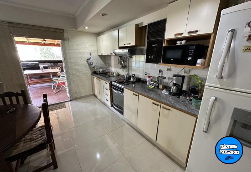 Departamentos de pasillo - Rosario - Venta