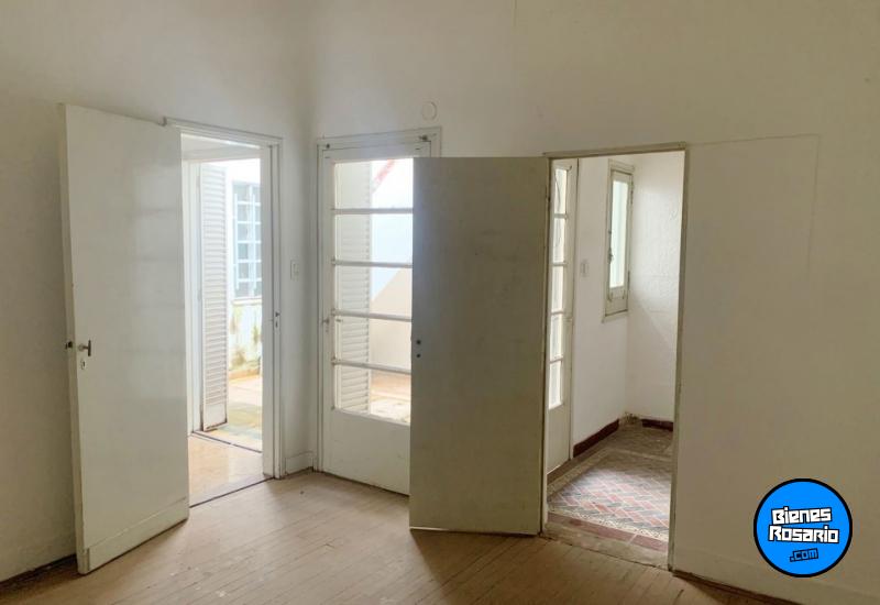 Departamentos de pasillo - Rosario - Venta