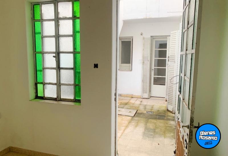 Departamentos de pasillo - Rosario - Venta