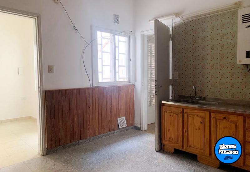 Departamentos de pasillo - Rosario - Venta