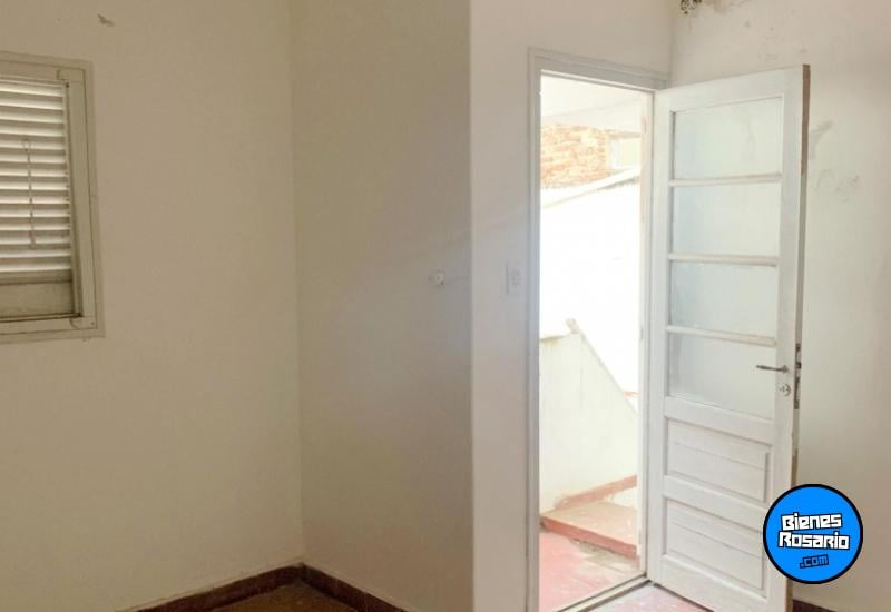 Departamentos de pasillo - Rosario - Venta