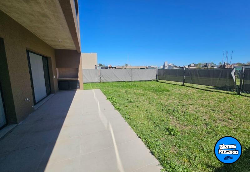 Casas - Funes - Venta