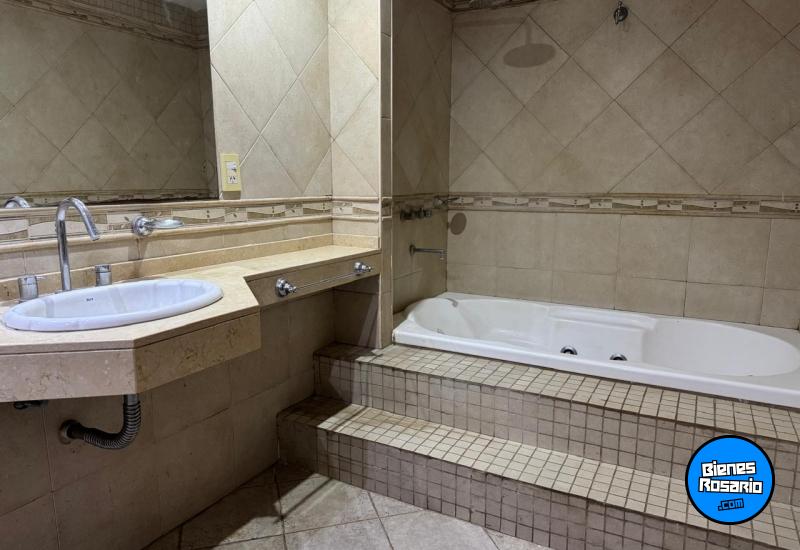 Casas - Funes - Venta