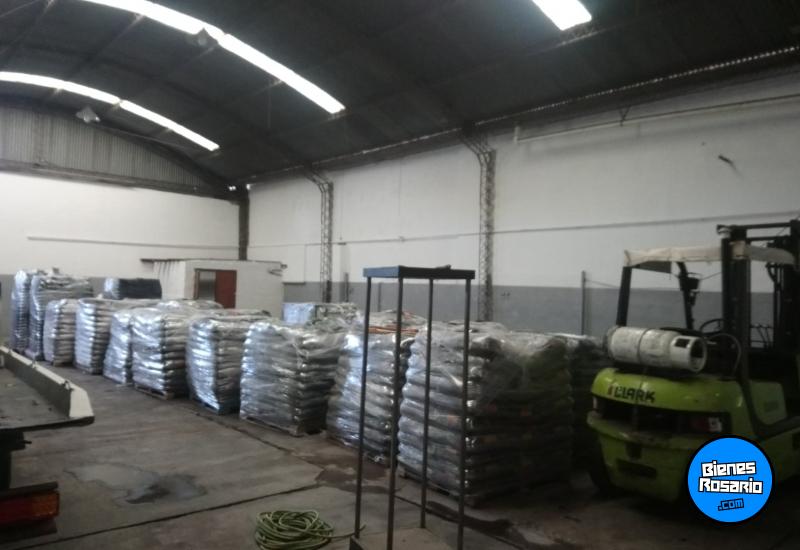 Galpones / Depósitos - Rosario -  Alquiler