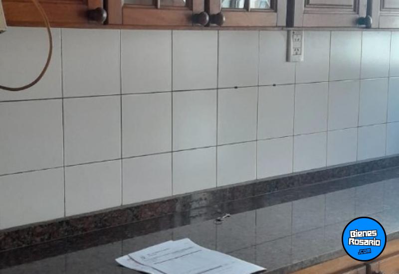Casas - Rosario -  Alquiler