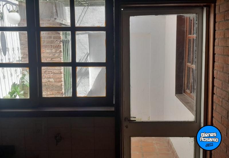 Casas - Rosario -  Alquiler