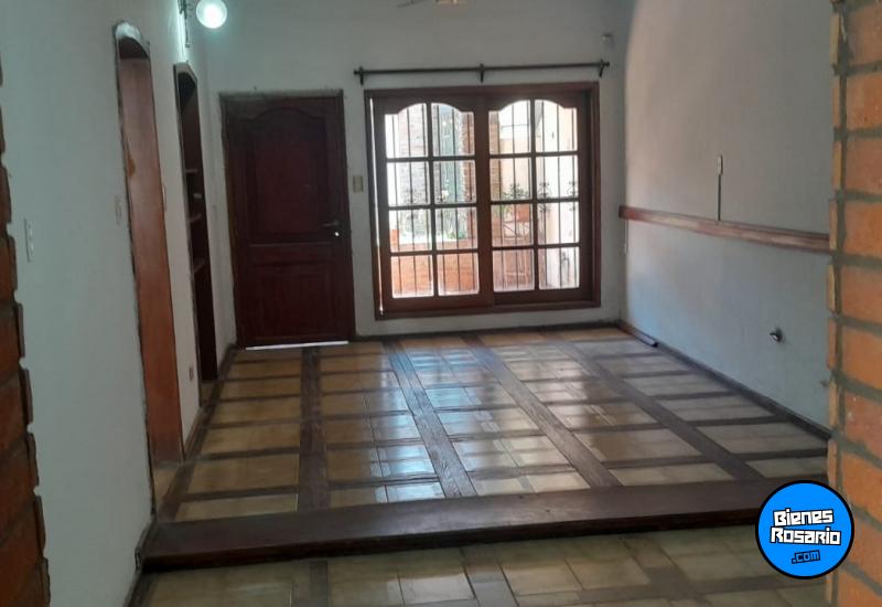 Casas - Rosario -  Alquiler