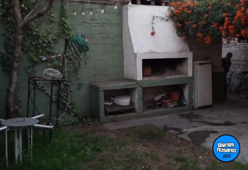 Casas - Rosario -  Alquiler