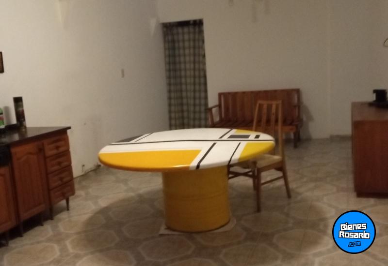 Casas - Rosario -  Alquiler