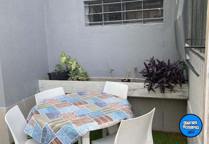 Casas - Rosario -  Alquiler