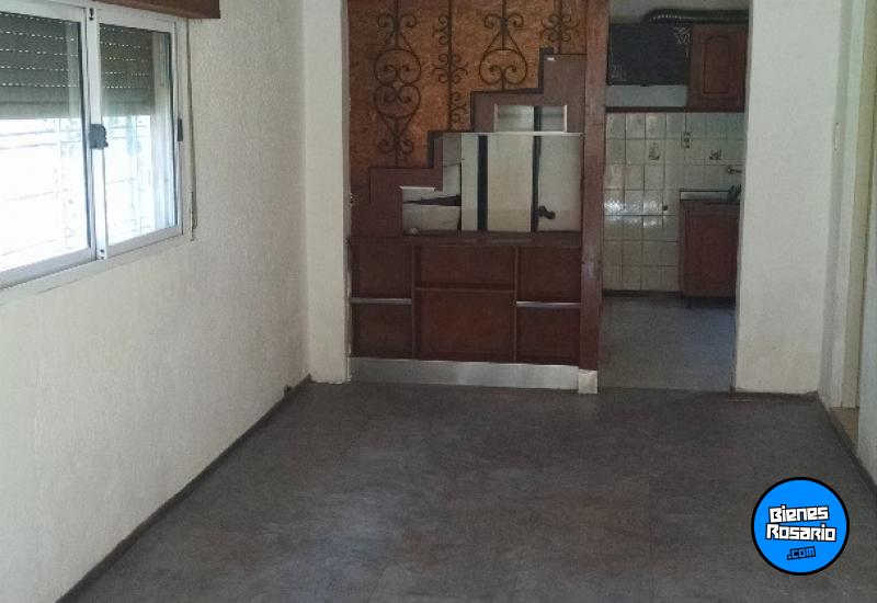 Departamentos de pasillo - Rosario - Venta